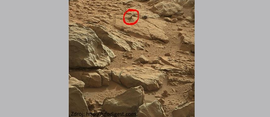 Curiosity vyfotografovalo na Marsu neobvyklý objekt